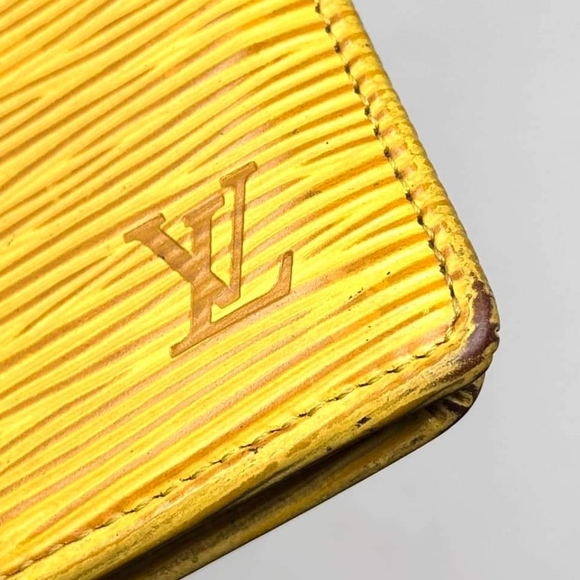 🟣🟡 L\/ EPI BIFOLD WALLET 🟡🟣 - Picture 7 of 11